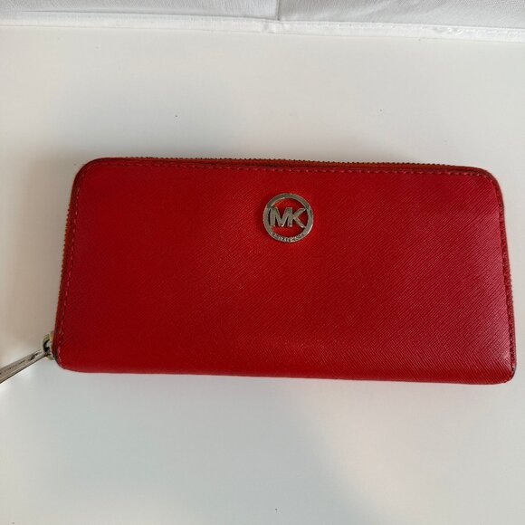 Michael Kors Orange Leather Long Zip Wallet - Picture 2 of 7